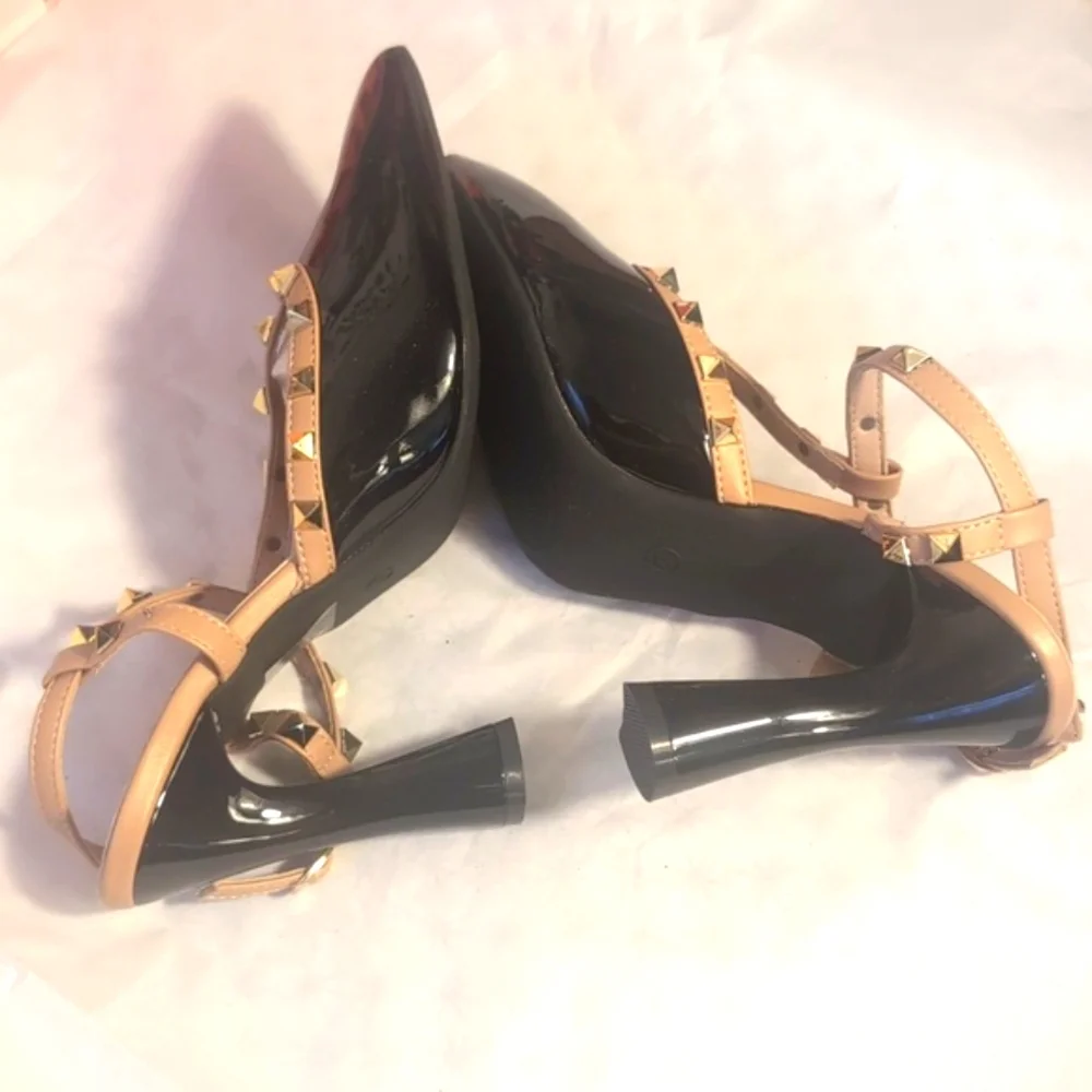 New Classic Two-Tone Black and Beige Heels with T-Strap Design Size 41